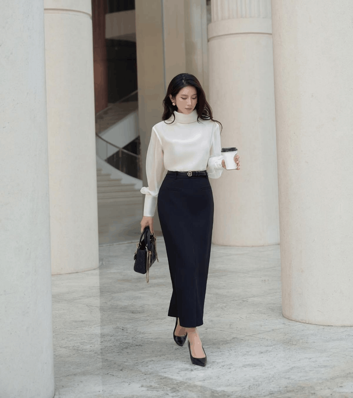 gu-thoi-trang-va-hinh-anh-lanh-dao-nu-khi-trang-phuc-la-quyen-nang-6 (1)