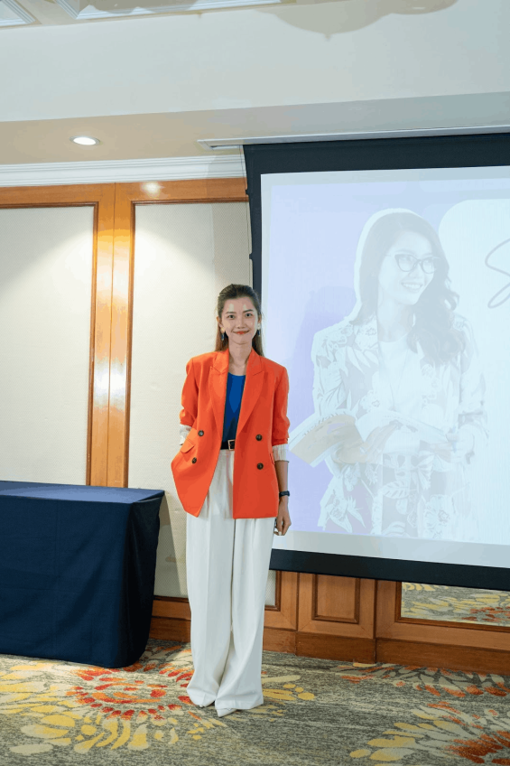 Style Coach Jessica là ai? Hành trình từ đam mê đến sáng lập StyleID